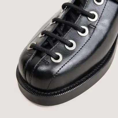 Lace-up derbies in black leather | dalix