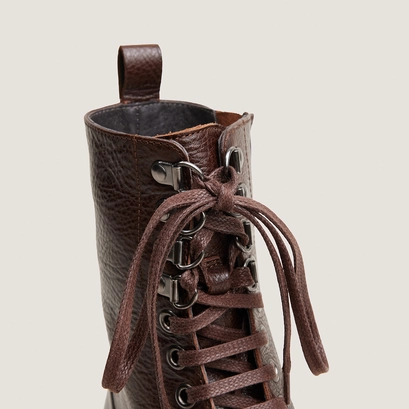 Lace-up heeled ankle boots in brown grained leather | doll
