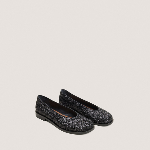 Ballet flats with low heels and round toes in black glitter | DAURELIA