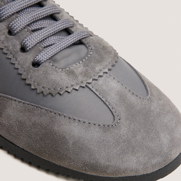 Lace-up sneakers in grey suede and grey nylon | DUTA