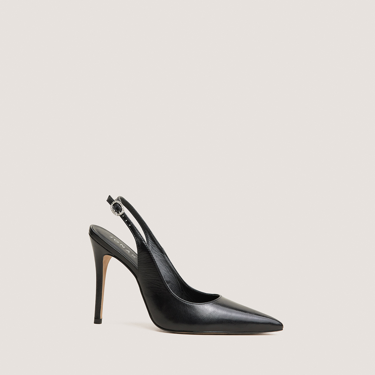 Slingbacks with pointed toes in black leather | FLAMME