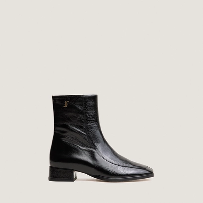 Square-toe ankle boots with monogram black