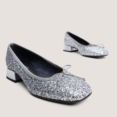 Round-toe ballet flats in silver glitter and silver mirror leather | dybil