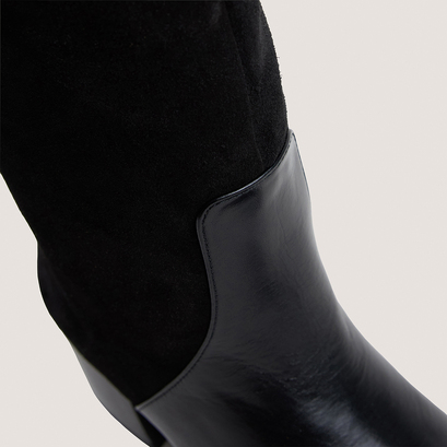 Heeled Pointed-Toe Boots black