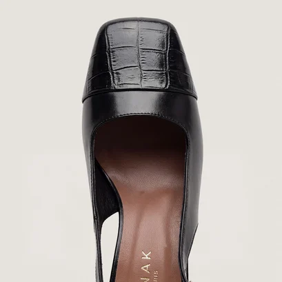 Heeled pumps in black croco-effect leather and black leather | destino