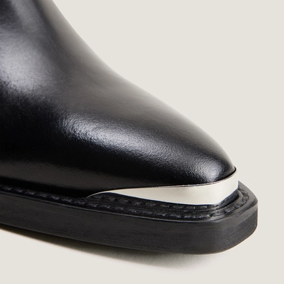 Lowboots with pointed toes black