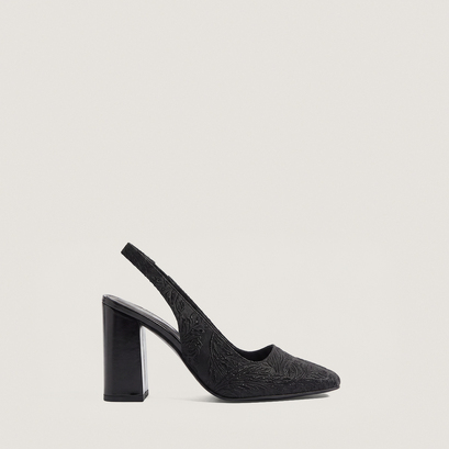 Square-Toe Heeled Pumps black