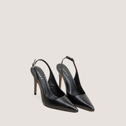 Slingbacks with pointed toes black