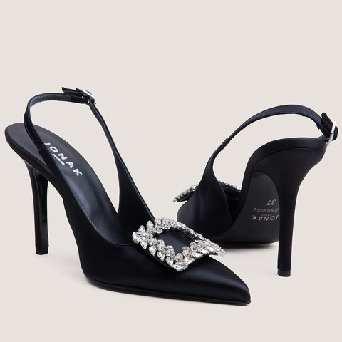 Pointed-Toe Slingback Pumps black