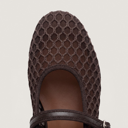 Ballet Flats with Straps brown