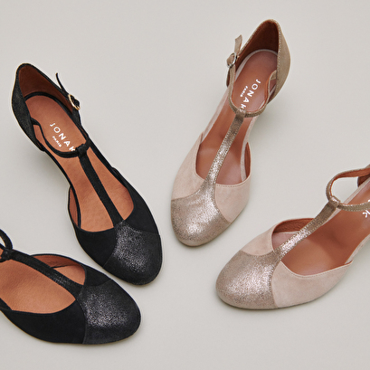 T-bar shoes in black velvet | 10714