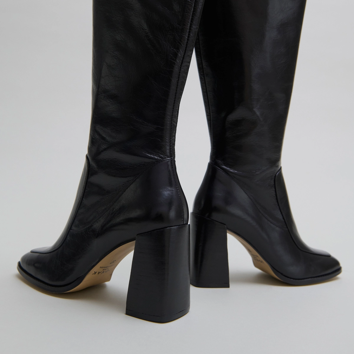 High boots in black leather calf size S | VAUBANE
