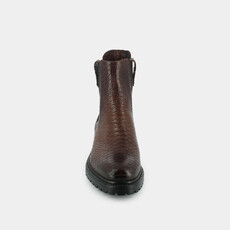 Flat boots cognac