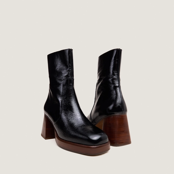Platform ankle boots in black shiny leather | BRIGAND