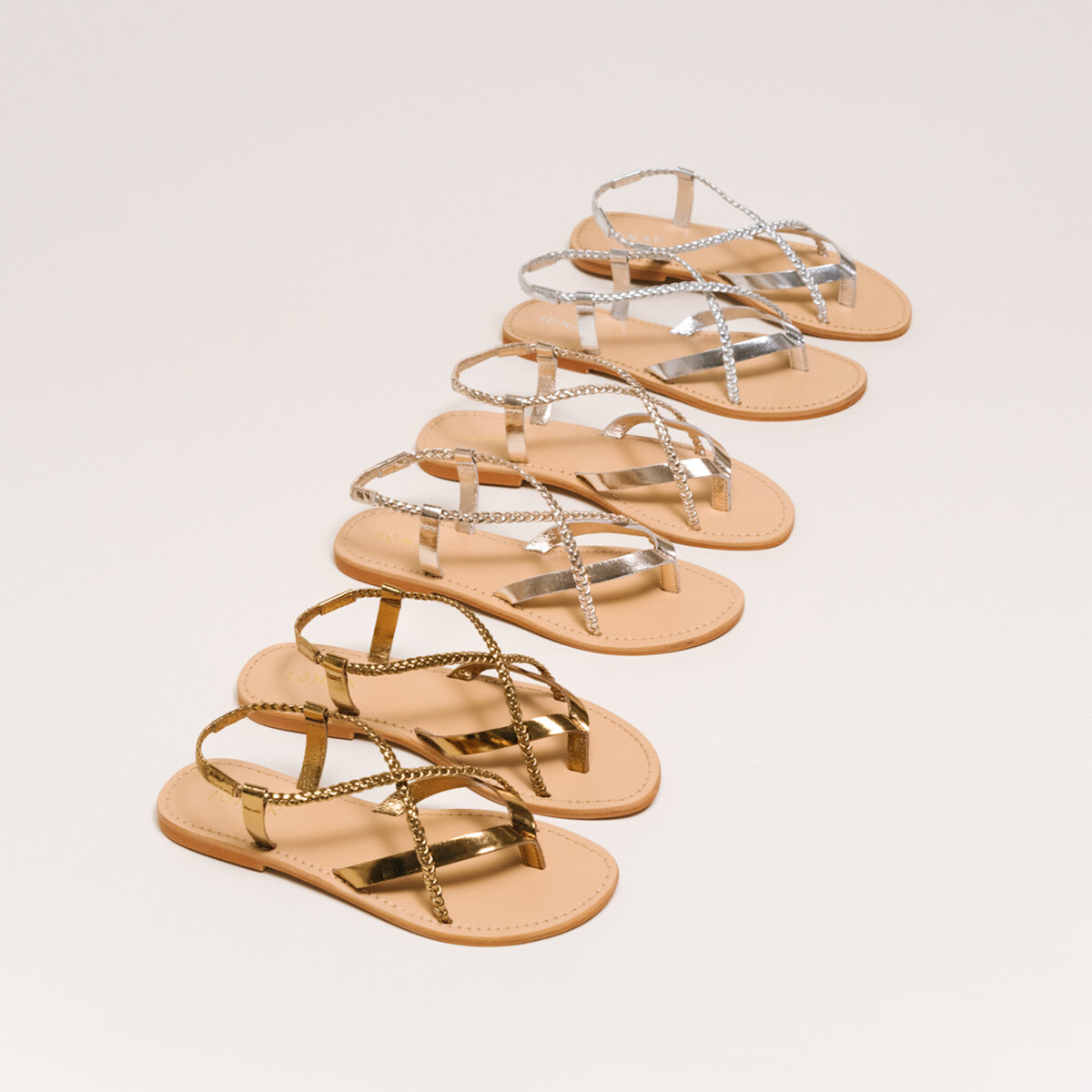 Sandales &agrave; brides tress&eacute;es platinum