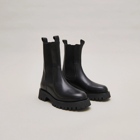 Platform boots in black leather | RIDLE