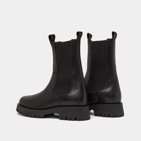Platform boots in black leather | RIDLE