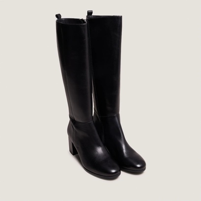 Bottes hautes &agrave; talons in black leather | armina