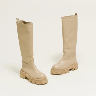 Bottes &agrave; semelles crant&eacute;es in beige grained leather | rocket