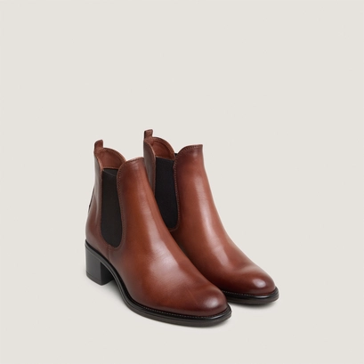 Heeled lowboots in cognac patinated leather | calcutto