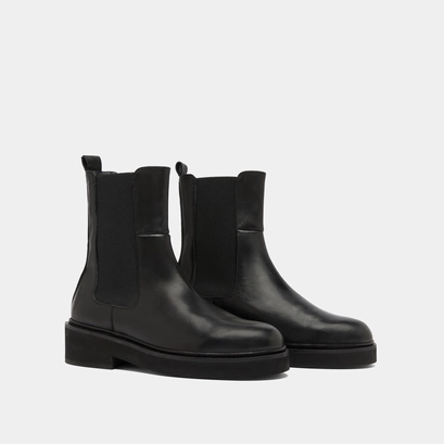 Boots &agrave; &eacute;lastiques in black leather | dado