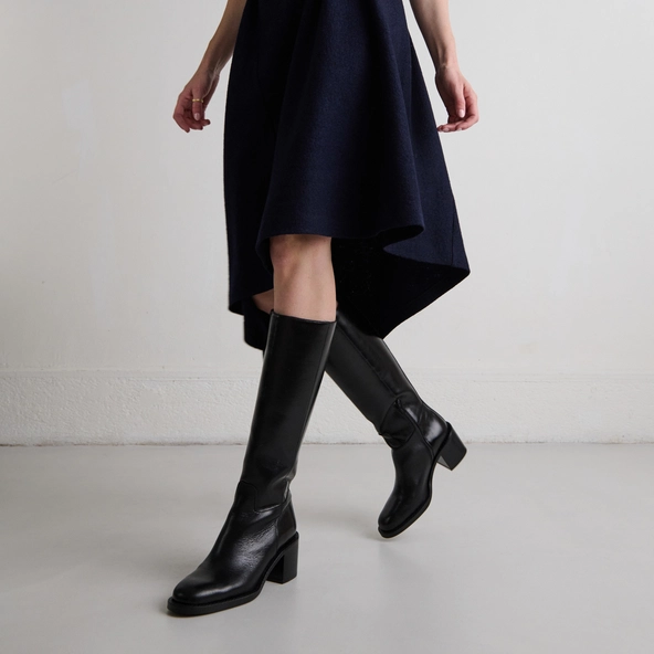 High heeled boots in black leather calf size S | BONNIE
