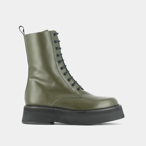 Boots &agrave; lacets et semelles &eacute;paisses khaki