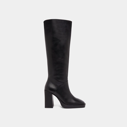 Bottes &agrave; talons hauts et bouts carr&eacute;s in black leather | dethlee