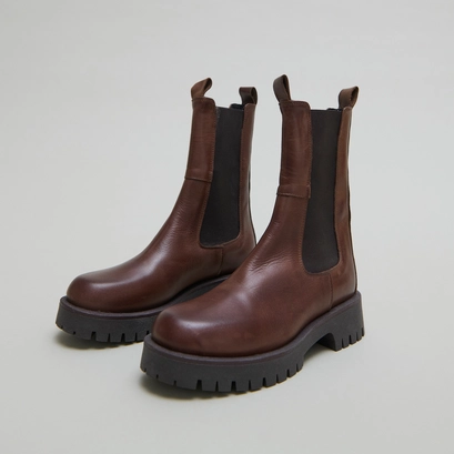 Platform boots in brown patinated leather | ridle