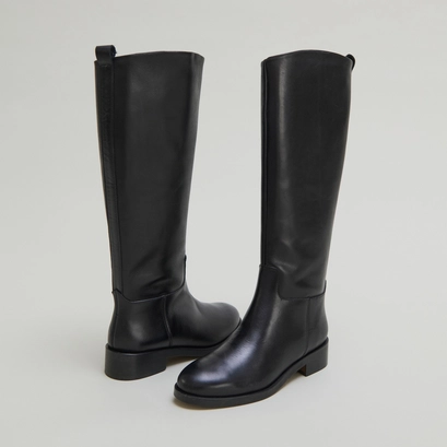 Bottes hautes in black leather | macaron
