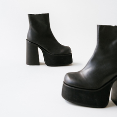 Boots &agrave; plateformes et bouts carr&eacute;s black