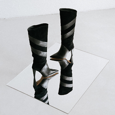 Bottes hautes &agrave; bouts pointus black