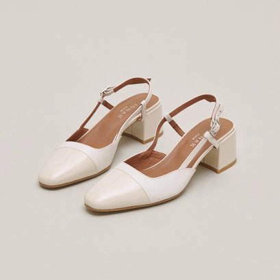 Babies with open heels in ecru leather and patent | dhapopy