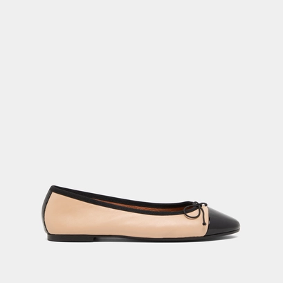 Ballerines &agrave; bouts ronds et noeuds in black and beige patent leather | DAXI