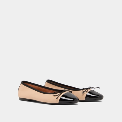 Ballerines &agrave; bouts ronds et noeuds in black and beige patent leather | DAXI