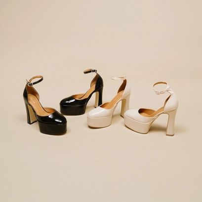 Babies &agrave; talons et plateformes in beige patent | jenny