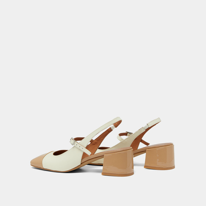 Heeled Mary Janes in beige and ecru patent | DOUMY