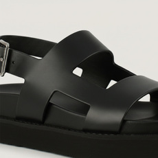 Sandales &agrave; brides crois&eacute;es black