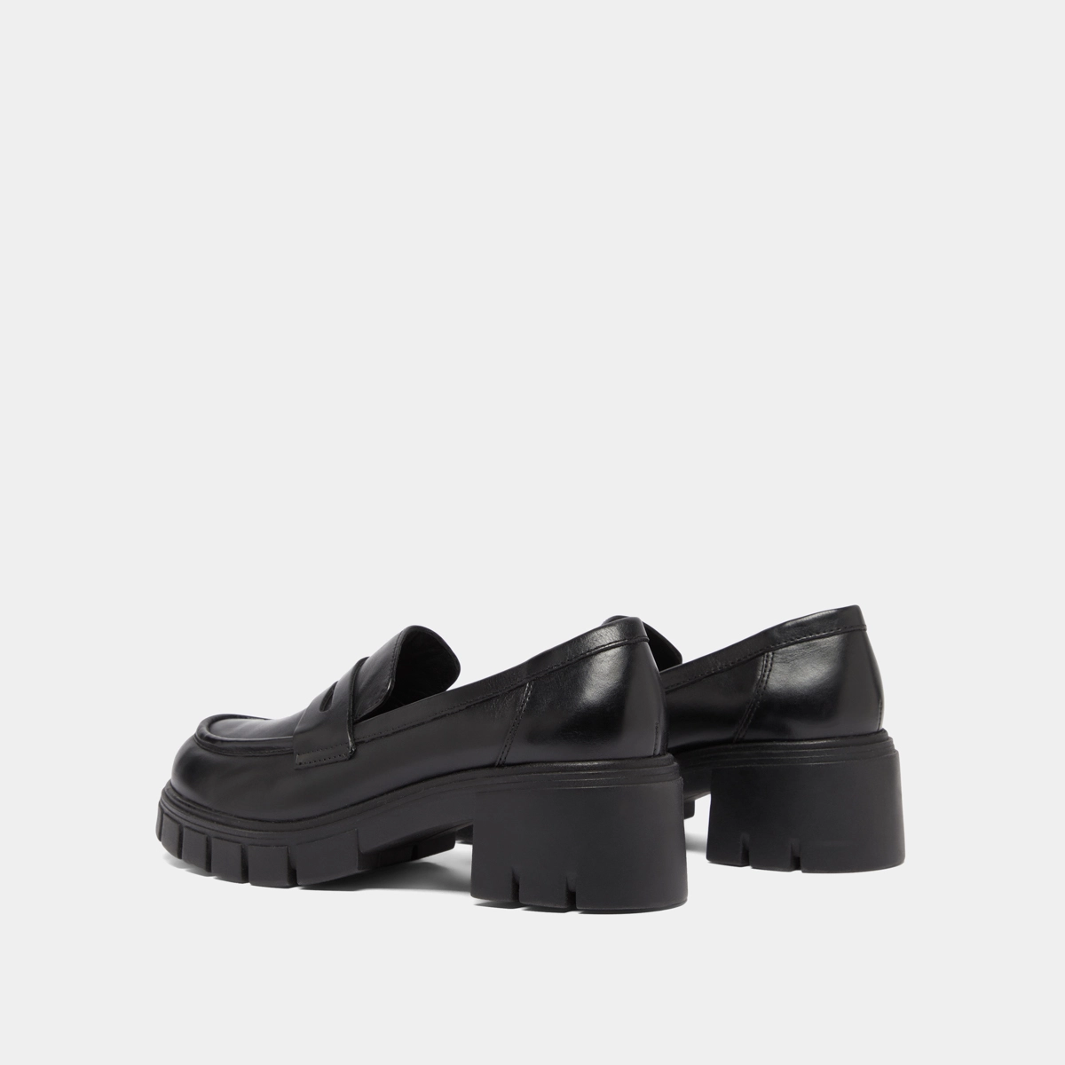 Heeled loafers in black leather | ARON
