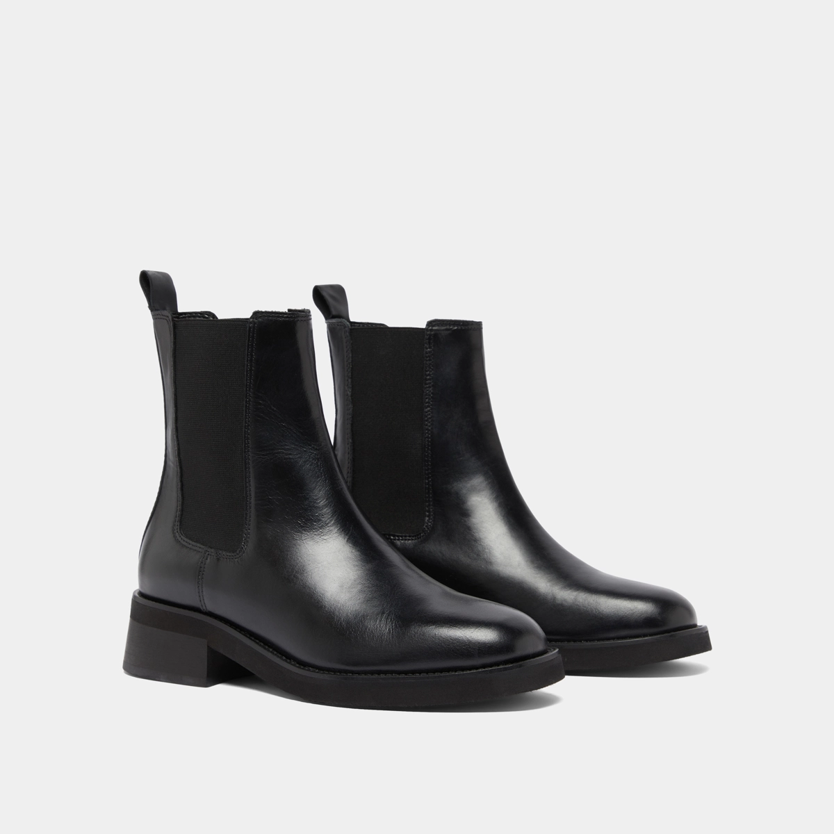 Boots à bouts arrondis et élastiques in black leather | PARISSE