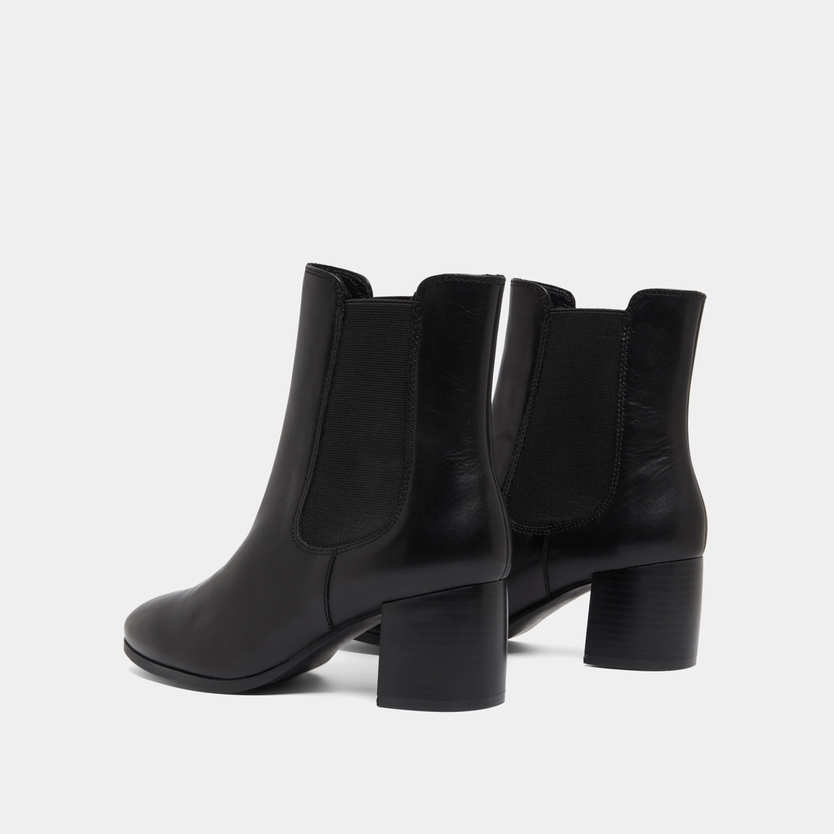 Bottines &agrave; talons et &eacute;lastiques in black leather | ALDERIC
