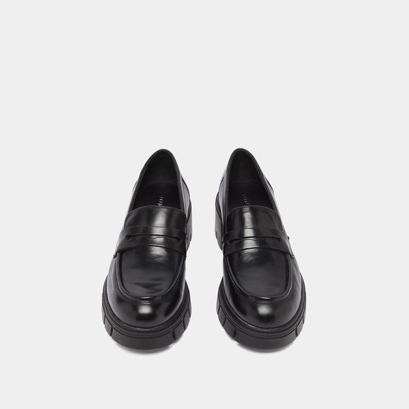 Heeled loafers in black leather | aron