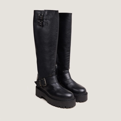Chunky strap boots with treaded soles in black grained leather | reine
