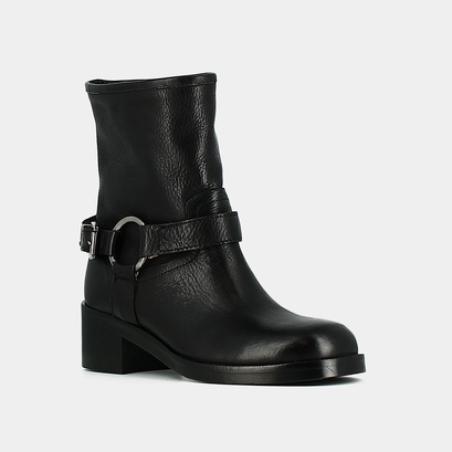 Boots &agrave; boucles in black grained leather | riga
