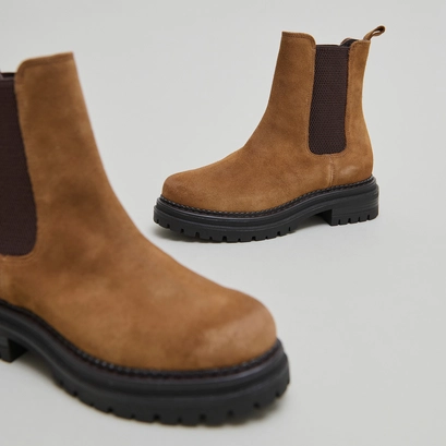 Bottines à semelles crantées et élastiqu... cognac