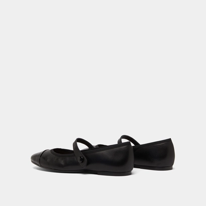 Ballerines &agrave; brides in black leather | DREUX