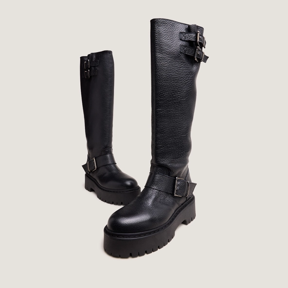Chunky Strap Boots with Treaded Soles in black grained leather | REINE