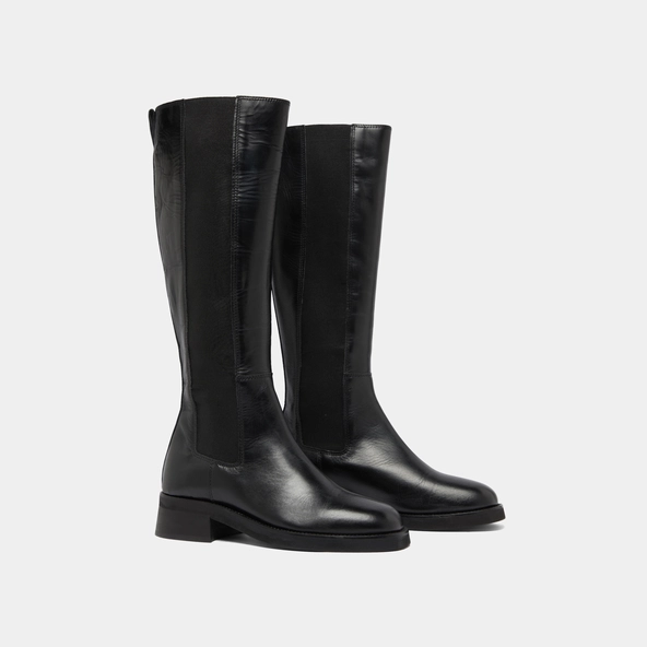 Bottes hautes in black leather | PEGGIE