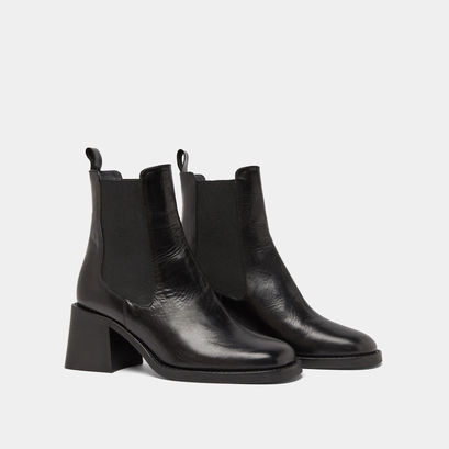 Bottines &agrave; &eacute;lastiques et talons &eacute;pais in black leather | duck