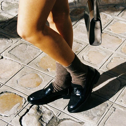 Mocassins college &agrave; bouts ronds - Jonak in black glazed leather | DISTRICT
